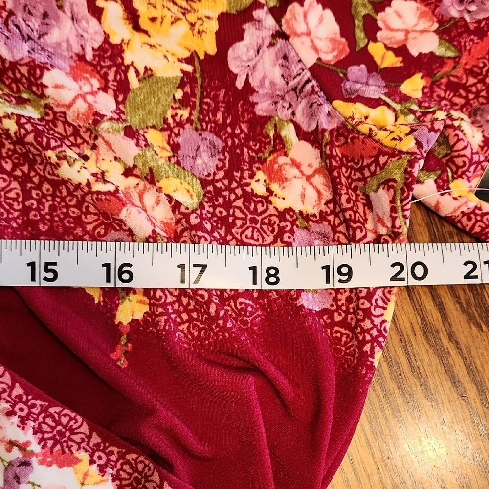 JM Collection Floral Belted Top - Picture 13 of 14